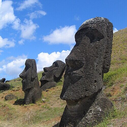 rapanui-moai